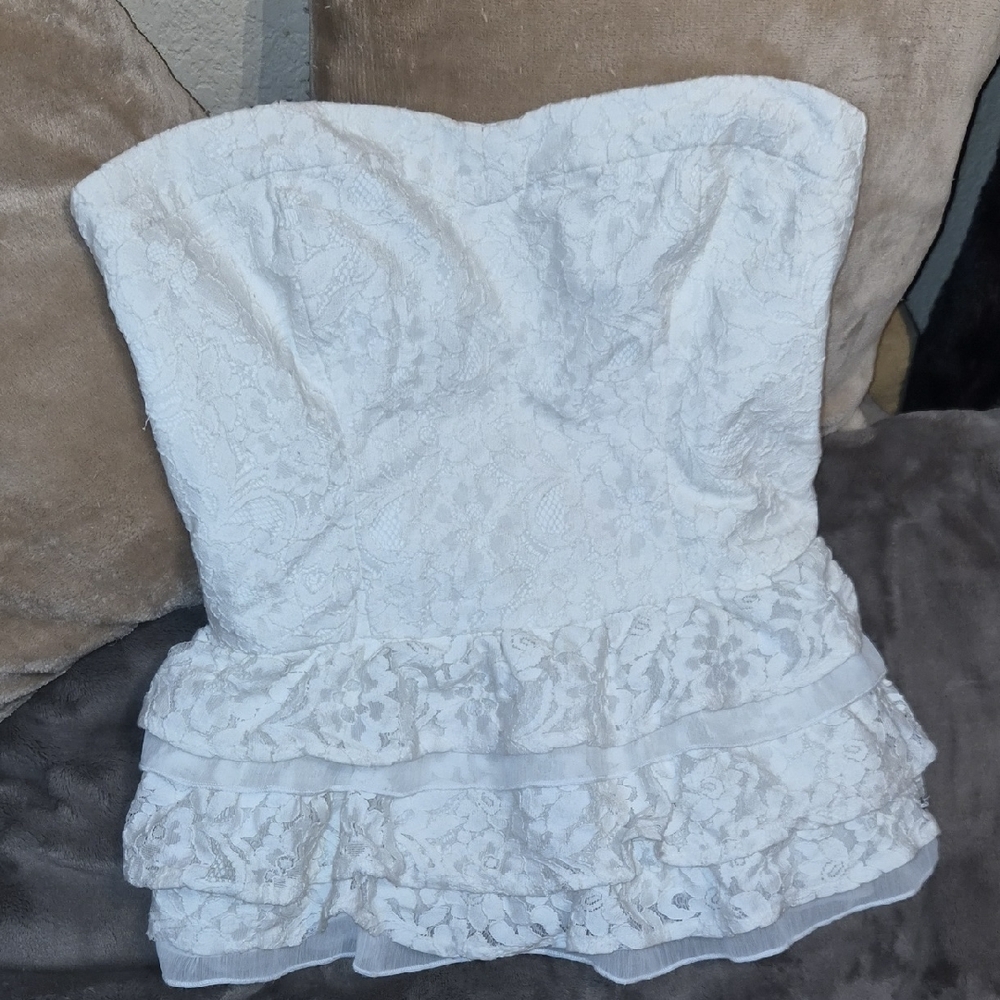Hollister lace peplum Top size large nwt